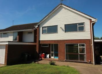 Detached house To Rent in Leamington Spa