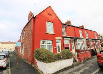 End terrace house To Rent in Wallasey