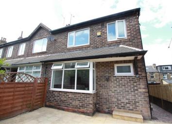 End terrace house For Sale in Pudsey