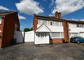 Link-detached house For Sale in Birmingham