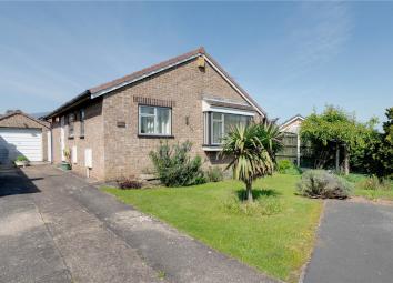 Bungalow For Sale in Sheffield