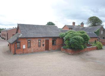 Barn conversion To Rent in Stafford