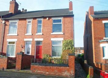 End terrace house To Rent in Ilkeston
