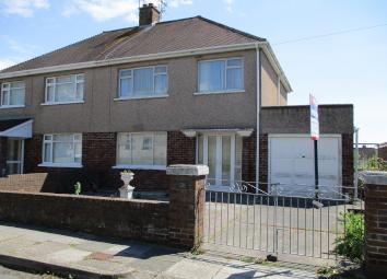 Semi-detached house For Sale in Porthcawl