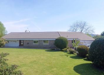 4 Bedroom Property for sale