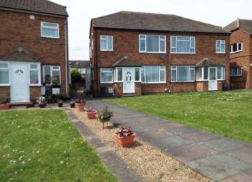 2 Bedroom Maisonette for sale