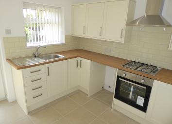 Terraced house To Rent in Swansea