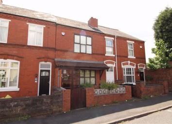 Semi-detached house For Sale in Bilston