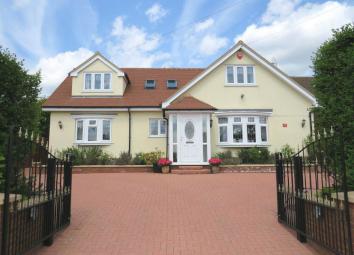 3 Bedroom Chalet for sale
