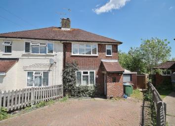 Semi-detached house For Sale in Pulborough