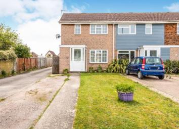 Semi-detached house For Sale in Bognor Regis