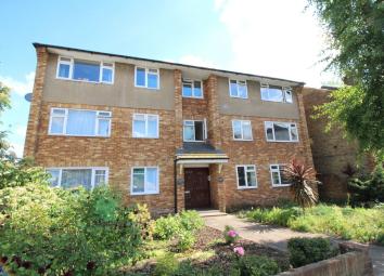 Flat For Sale in Hounslow