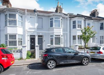Flat For Sale in Hove