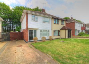 Semi-detached house For Sale in Leigh-on-Sea