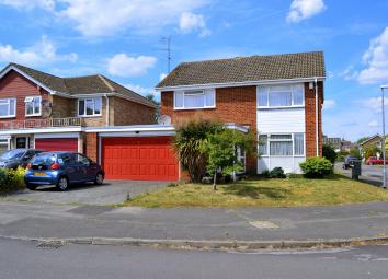 Detached house For Sale in Reading