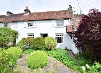 Semi-detached house For Sale in Pulborough
