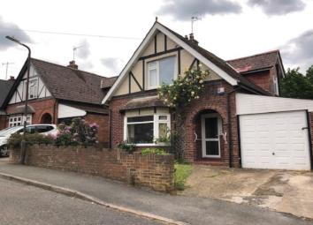 Detached house For Sale in Tunbridge Wells