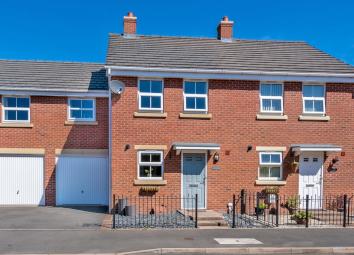 Town house For Sale in Walsall