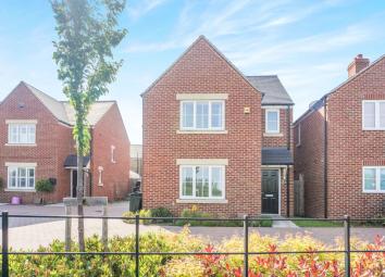 Detached house For Sale in Sittingbourne