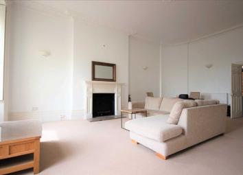 Flat To Rent in Hove