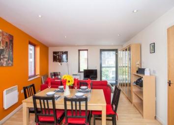 Flat For Sale in Cambridge