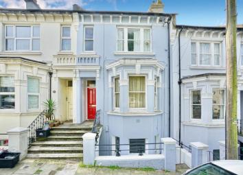 Flat For Sale in Brighton