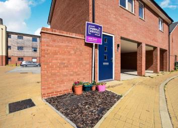 Flat For Sale in Aylesbury