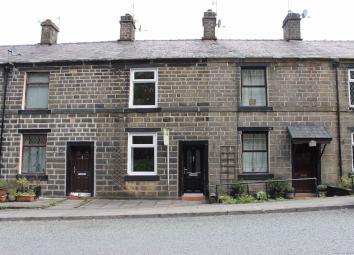 Terraced house To Rent in Bury