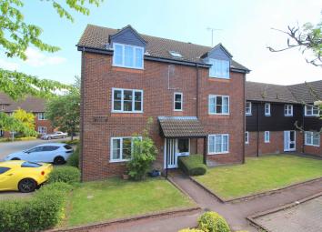 Flat To Rent in St.albans