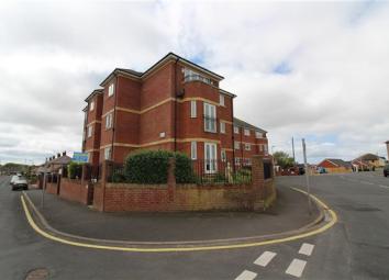 Flat For Sale in Poulton-Le-Fylde