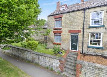 Detached house For Sale in Pickering
