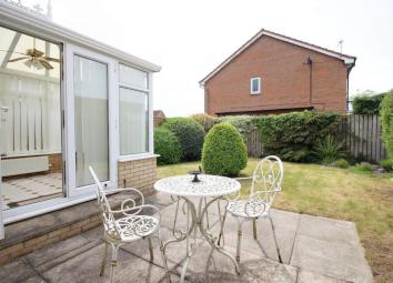 Semi-detached house To Rent in York