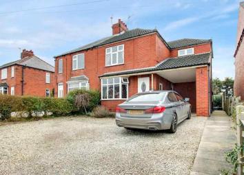 Semi-detached house For Sale in Goole