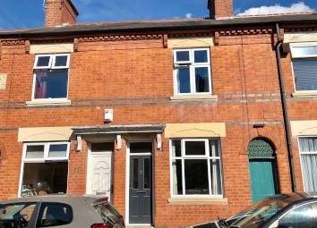 Terraced house For Sale in Leicester