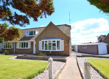 Bungalow For Sale in Cottingham