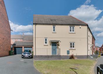 Semi-detached house For Sale in Bromsgrove