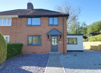 3 Bedroom Semi-detached house to rent