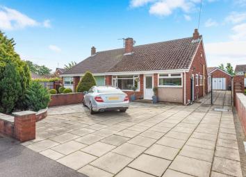 Bungalow For Sale in Ormskirk
