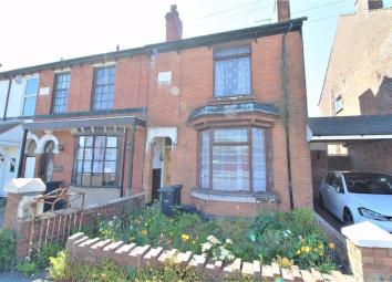 End terrace house For Sale in Dudley