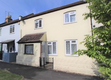 Terraced house For Sale in Cheltenham