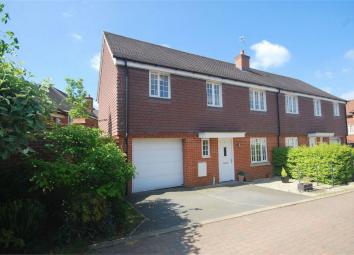 4 Bedroom Semi-detached house for sale