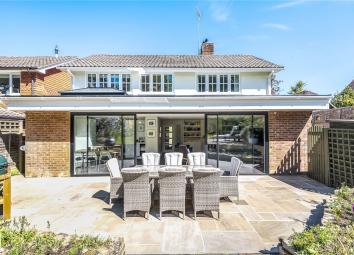 3 Bedroom Detached house to rent