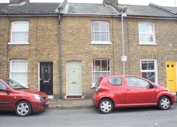 Terraced house For Sale in Chelmsford