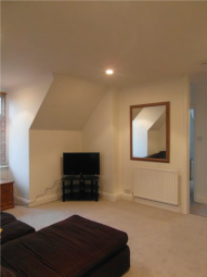 Flat To Rent in New Malden
