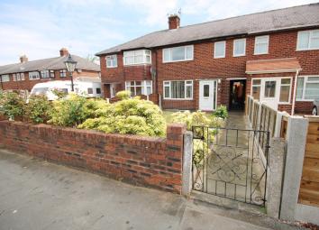 Terraced house For Sale in Warrington