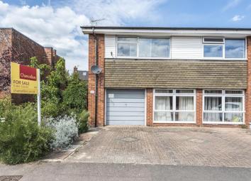 End terrace house For Sale in Oxford