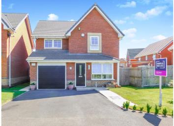 Detached house For Sale in Scunthorpe