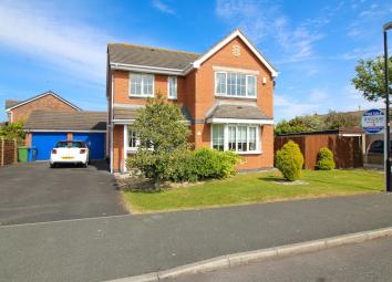 Detached house For Sale in Thornton-Cleveleys