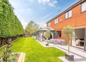 Detached house For Sale in Windlesham