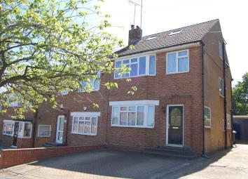 Semi-detached house For Sale in Potters Bar